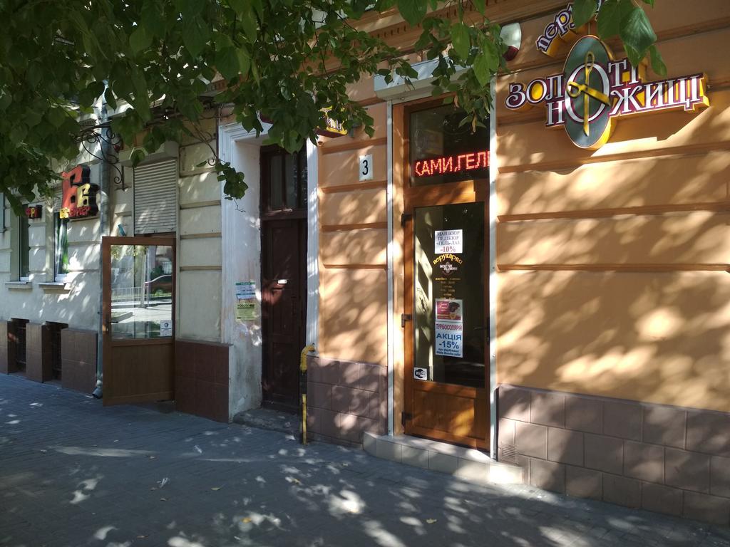Apartments In Lviv Center Bagian luar foto